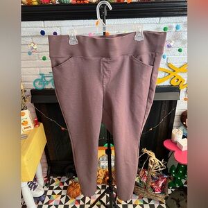 Torrid Size 3 Mauve Leggings, Regular Inseam